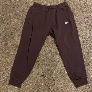 Nike Men’s Brown Sweatpants
